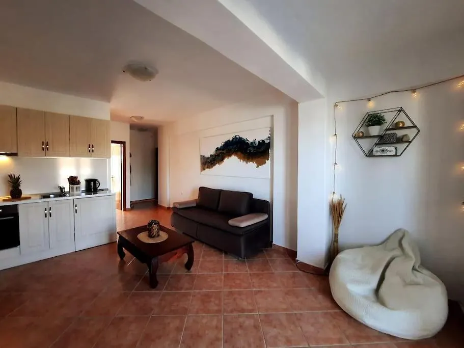 Sea The Art Apartment Kallithea